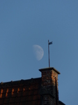 FZ008598 Half moon over gabel.jpg